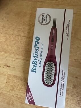 BaByliss Plum Nano Titanium Compact Thermal Paddle Brush